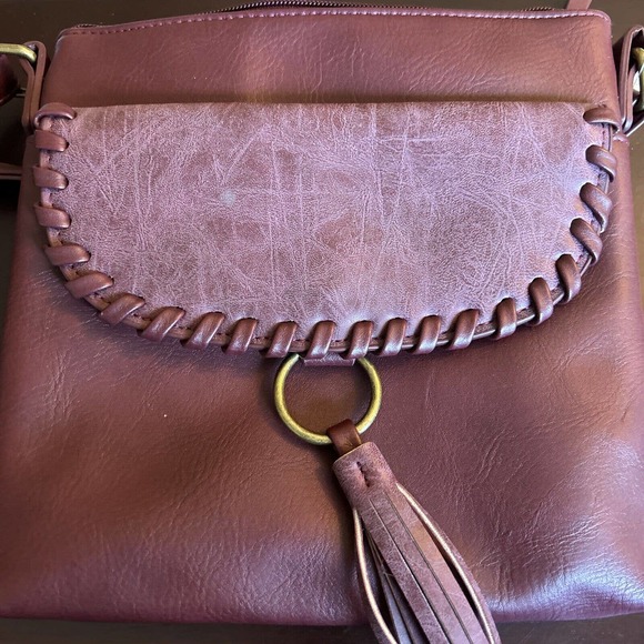 Women Faux Leather Burgundy Crossbody Shoulder Bag Stylish Handbag Soft Tote - Picture 3 of 11